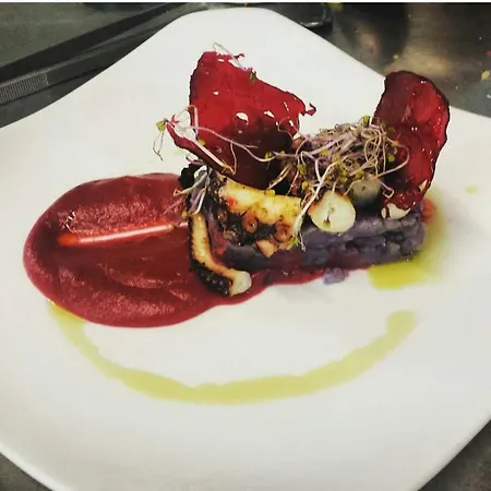 Castello Di Pavone Павоне-Канавезе