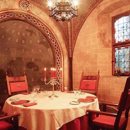 Otel Castello Di Pavone 4*