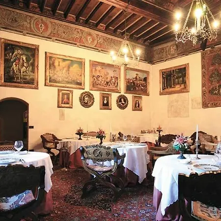 Castello Di Pavone Pavone Canavese
