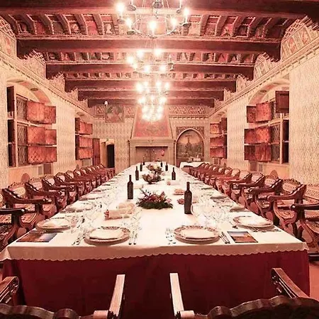 Castello Di Pavone 4* Pavone Canavese