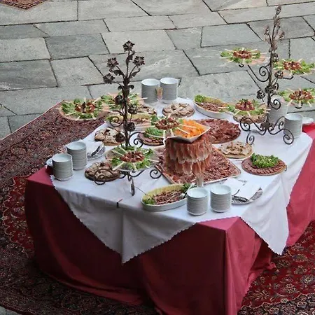 Отель Castello Di Pavone