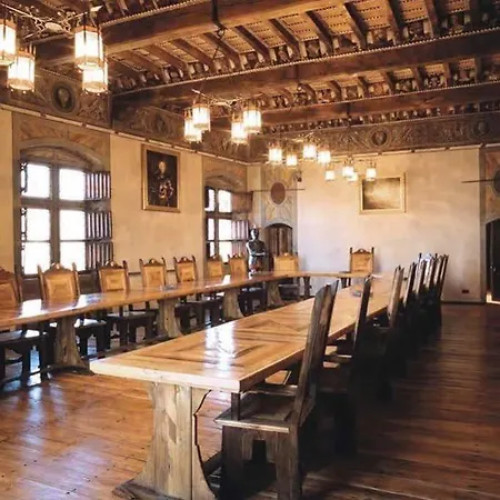 Castello Di Pavone Hotel Pavone Canavese