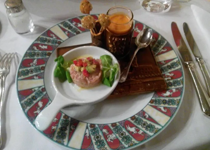 Hotel Castello Di Pavone