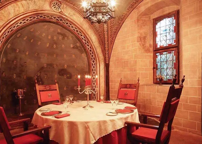 Castello Di Pavone Pavone Canavese