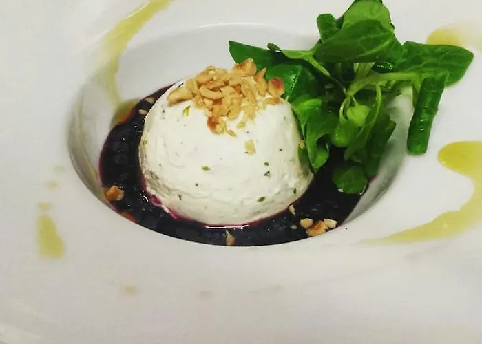 Castello Di Pavone Pavone Canavese