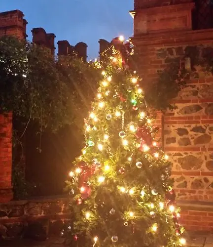 Castello Di Pavone 4* Pavone Canavese