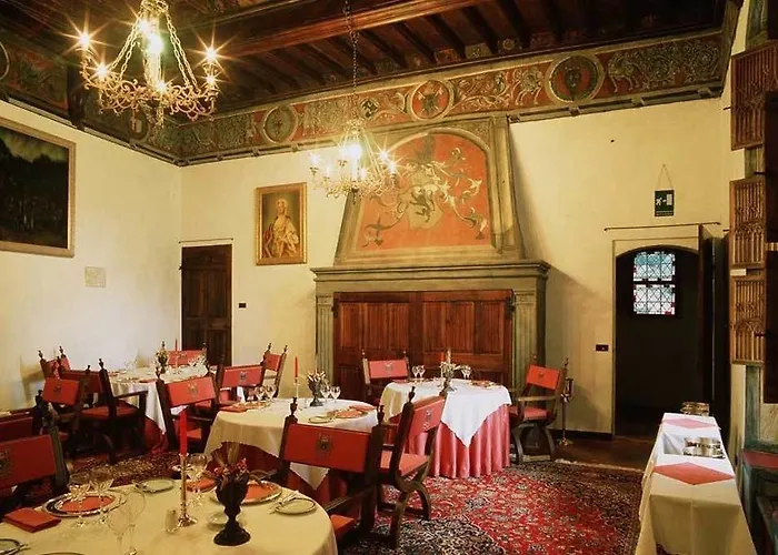 Castello Di Pavone Pavone Canavese